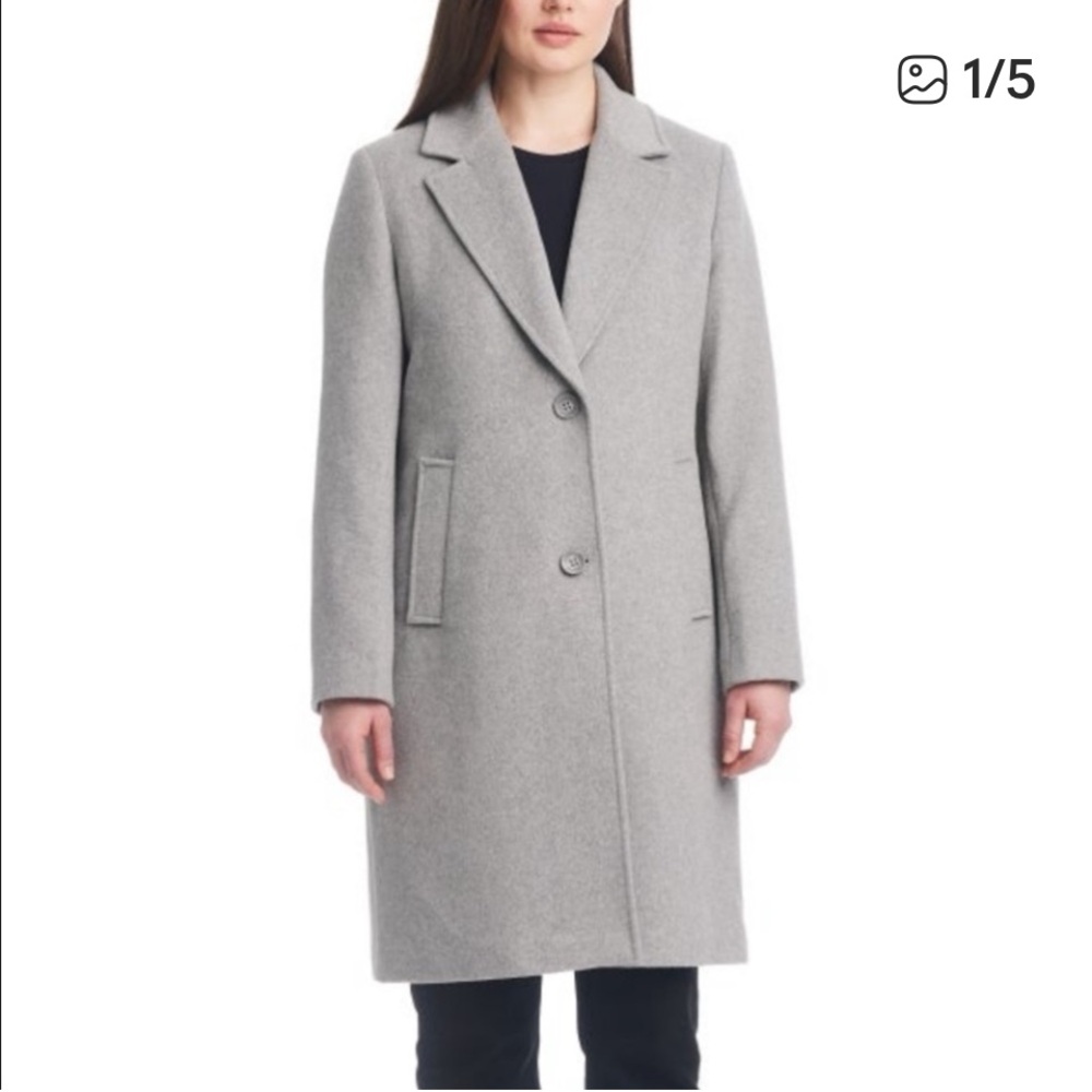 NWT Vince Camuto  Women’s Large single breasted wool Coat Jacket